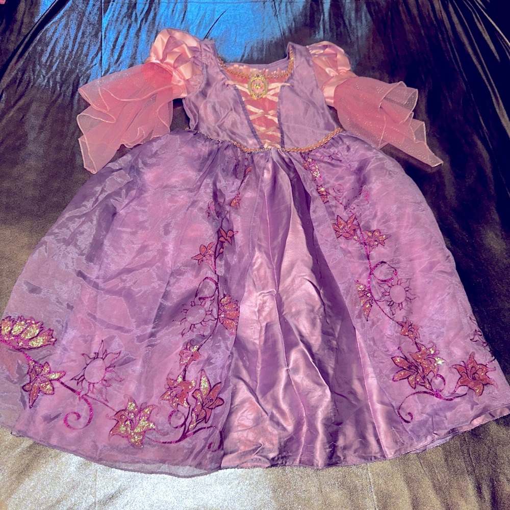 Disney Rapunzle Enchanting Purple Princess Costume for Girls Size 5/6